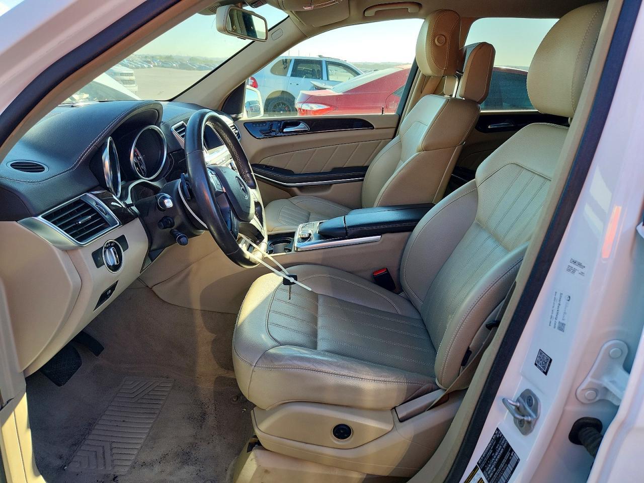 2014 MERCEDES-BENZ GL 450 4MATIC — Фото 7 из 13