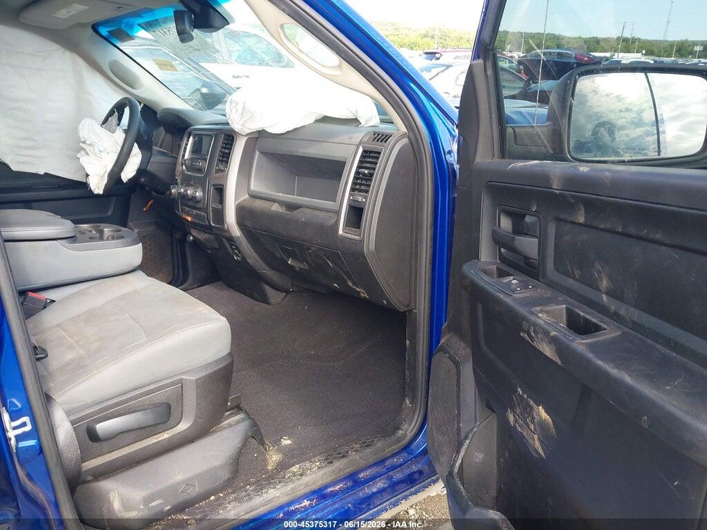1C6RR6FG2KS685914 2019 RAM 1500 CLASSIC photo no. 5