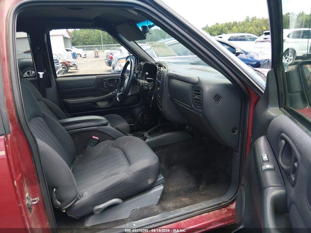 1GCCS19X238153692 2003 CHEVROLET S-10 photo no. 5