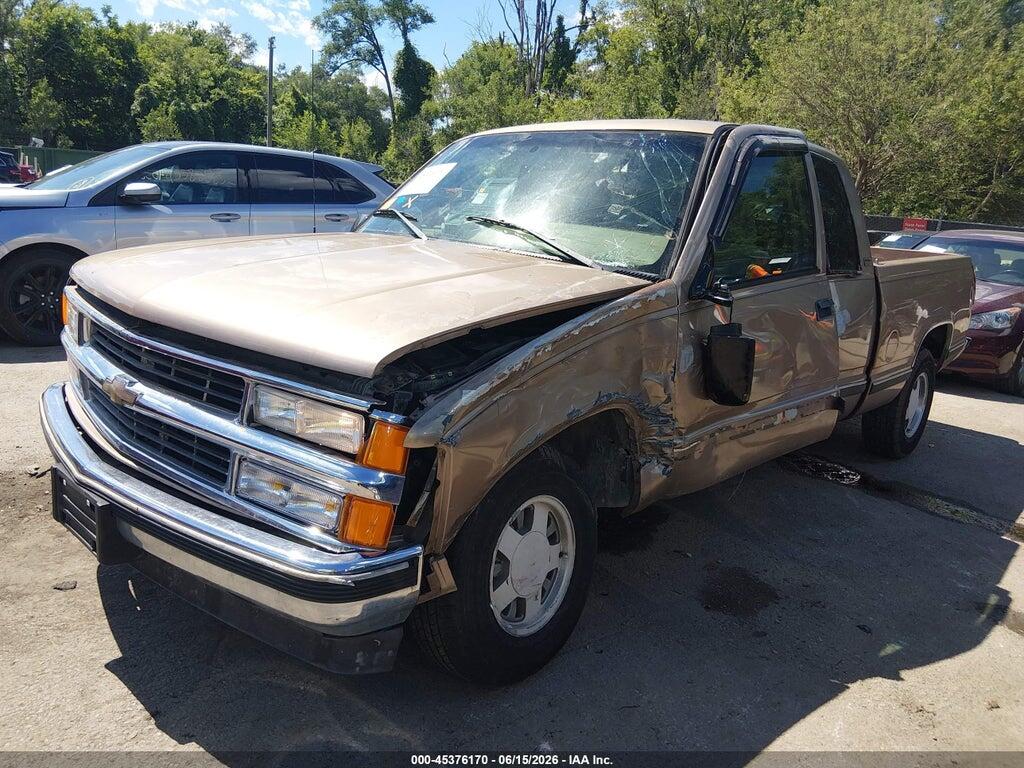 1GCEC19R6TE211764 1996 CHEVROLET GMT-400 photo no. 2