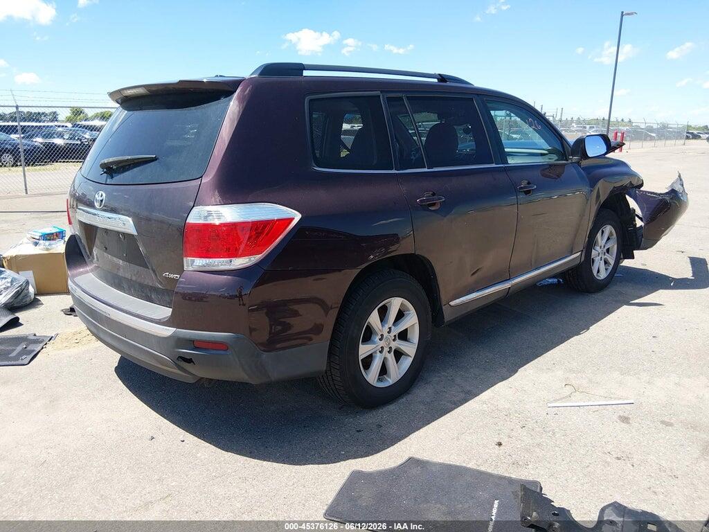 5TDBK3EH3BS045646 2011 TOYOTA HIGHLANDER photo no. 4