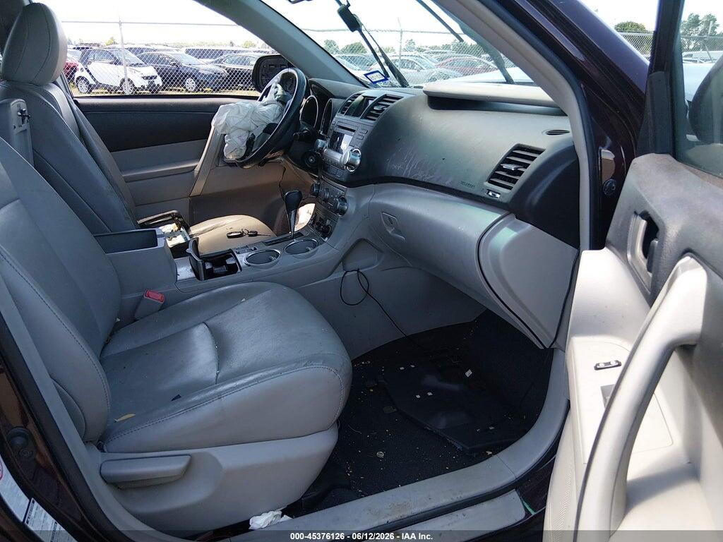 5TDBK3EH3BS045646 2011 TOYOTA HIGHLANDER photo no. 5