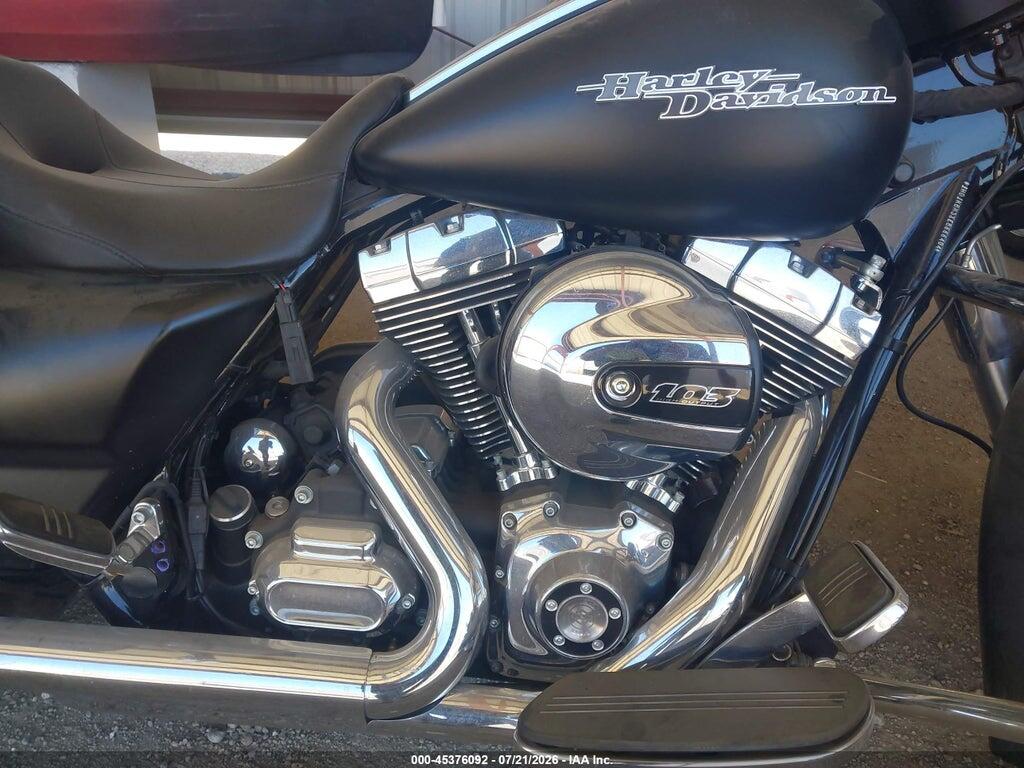 1HD1KBM38EB666404 2014 HARLEY-DAVIDSON FLHX photo no. 8