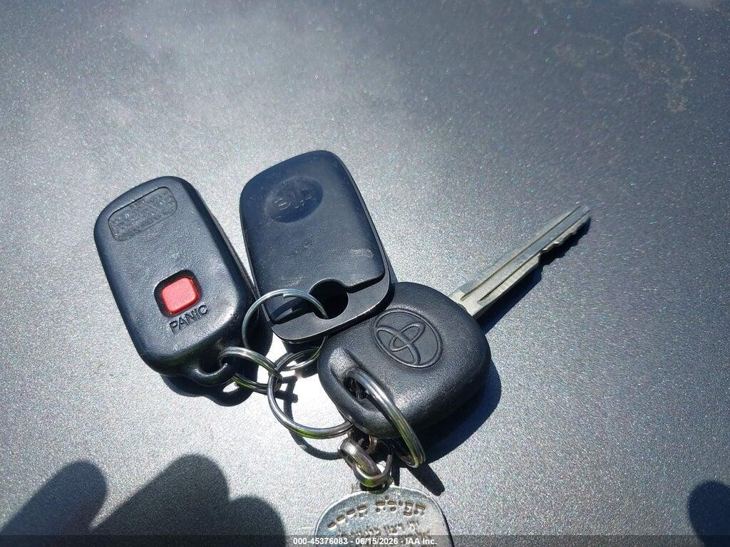 2T1BR32E45C556883 2005 TOYOTA COROLLA photo no. 11