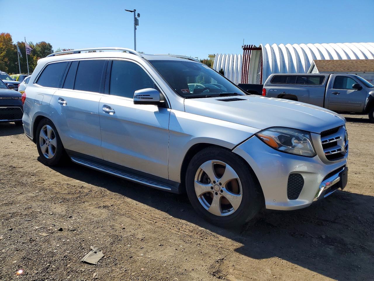 2017 MERCEDES-BENZ GLS 450 4MATIC — Фото 4 из 13