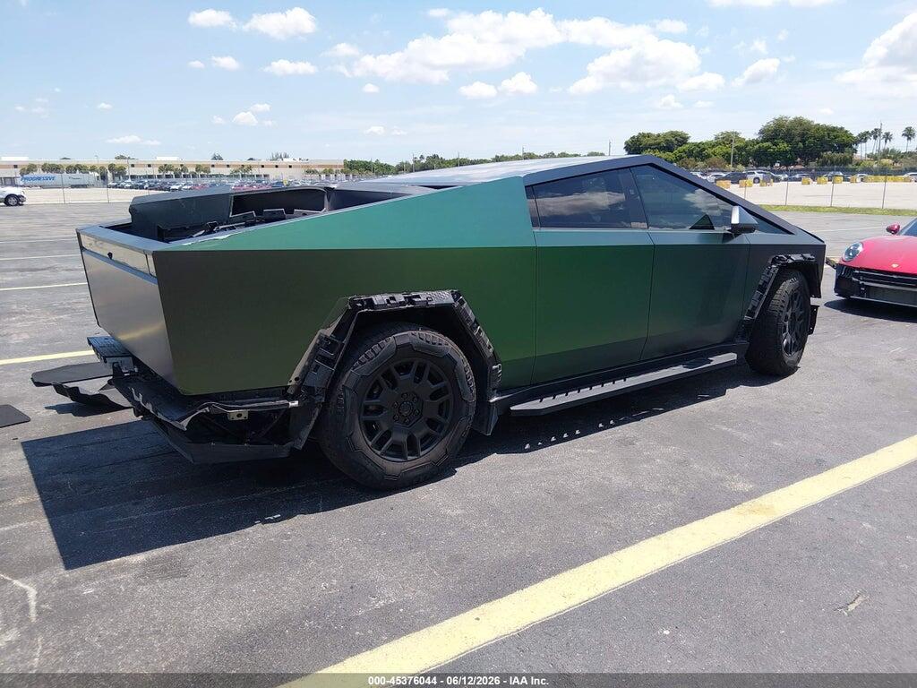 7G2CEHED4RA012962 2024 TESLA CYBERTRUCK photo no. 4