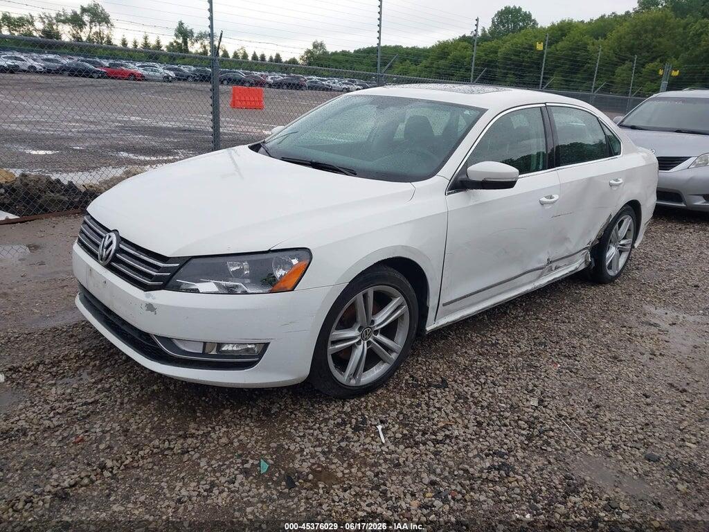 1VWCM7A39FC083838 2015 VOLKSWAGEN PASSAT photo no. 2