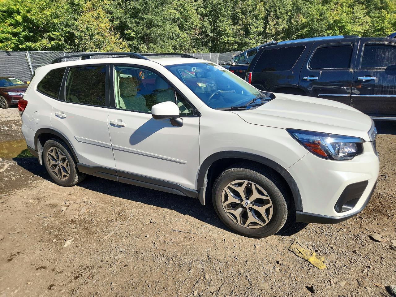 2020 SUBARU FORESTER PREMIUM — Фото 4 из 13