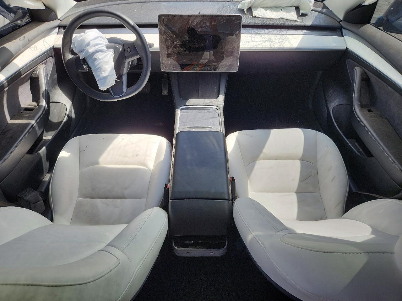 2022 TESLA MODEL 3 — Фото 8 из 13