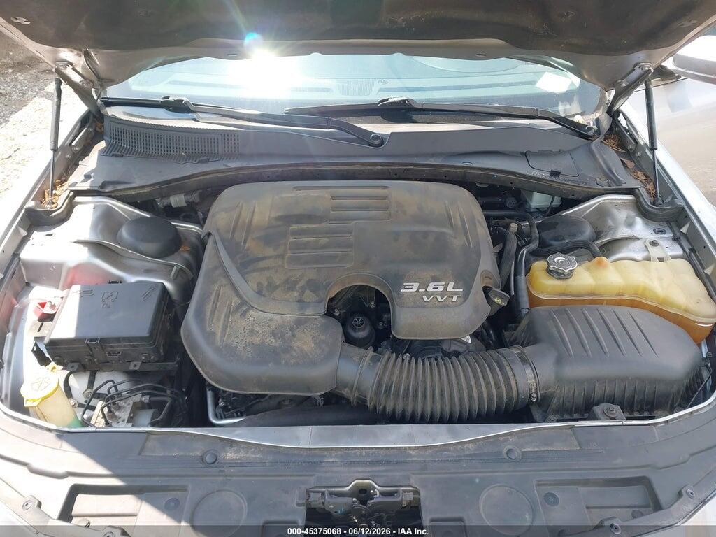 2C3CCAAG2GH230137 2016 CHRYSLER 300 photo no. 10