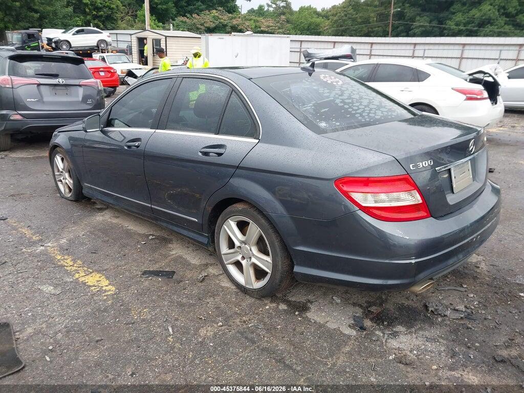 WDDGF8BB8BR175742 2011 MERCEDES-BENZ C 300 photo no. 3