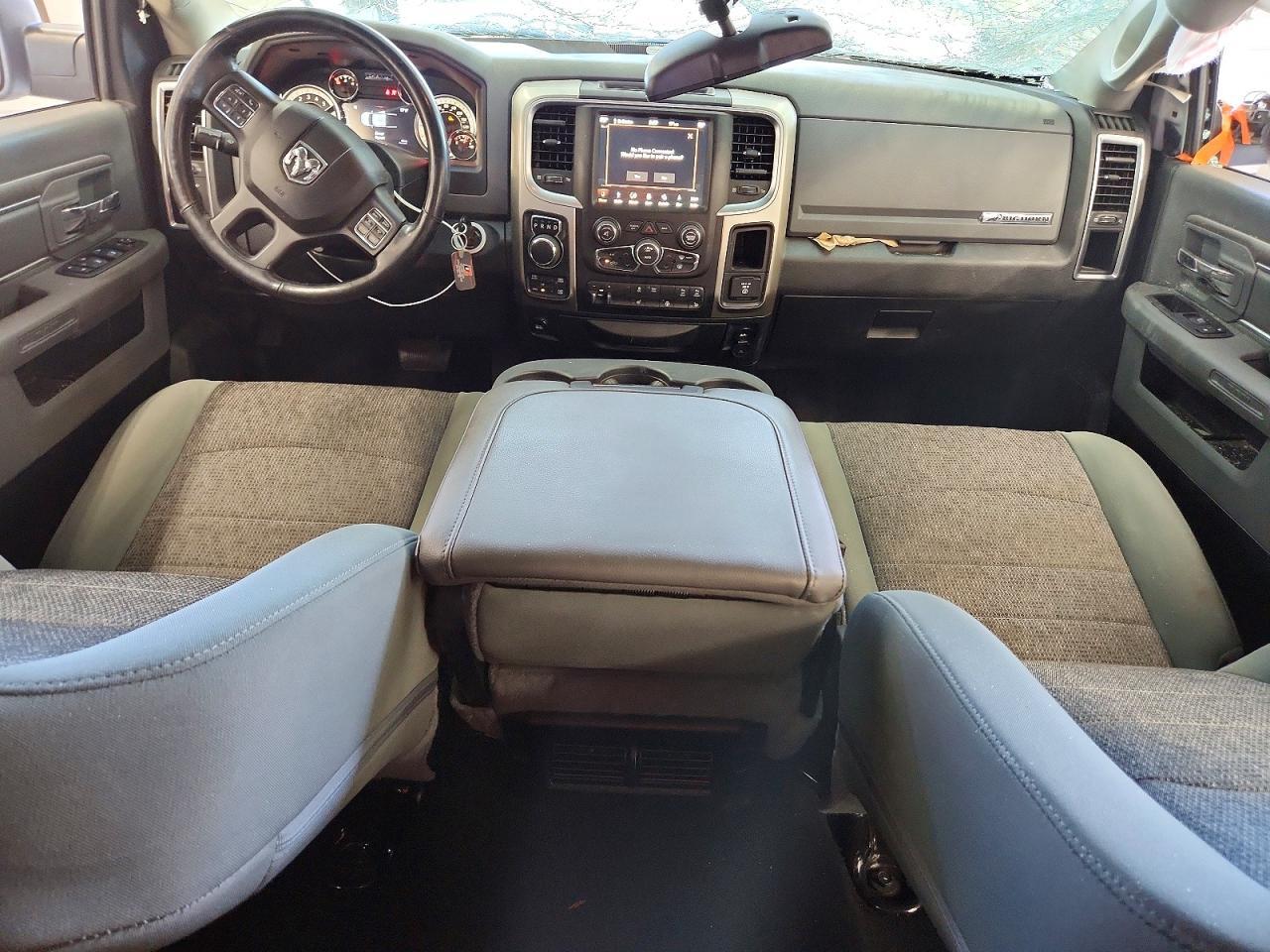 2018 RAM 1500 SLT — Фото 8 из 13