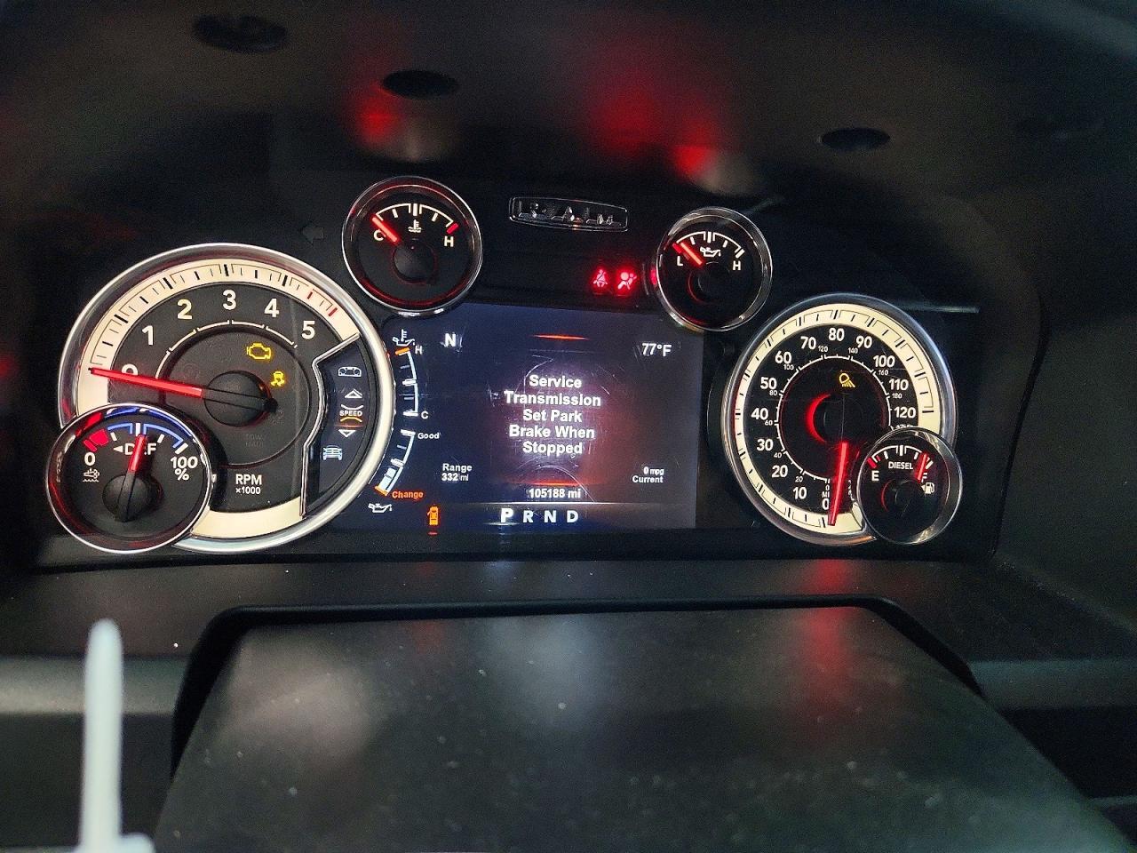 2018 RAM 1500 SLT — Фото 9 из 13