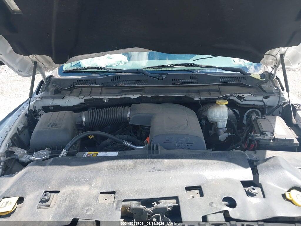 1C6RR7FG3JS343540 2018 RAM 1500 photo no. 10