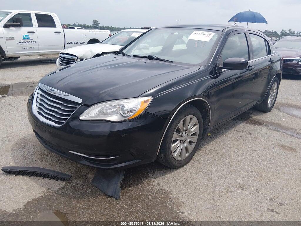 1C3CCBAB2EN205303 2014 CHRYSLER 200 photo no. 2
