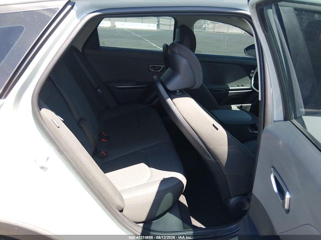 3KPFT4DE7SE228439 2025 KIA K4 photo no. 8
