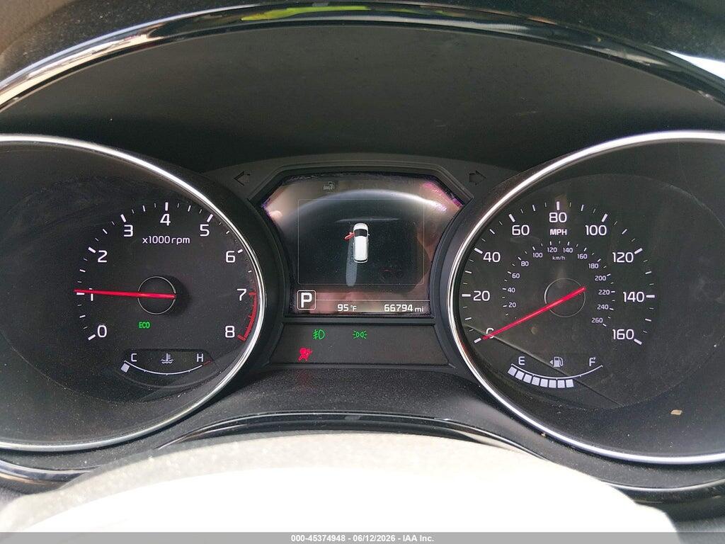 KNDMC5C10H6334337 2017 KIA SEDONA photo no. 7