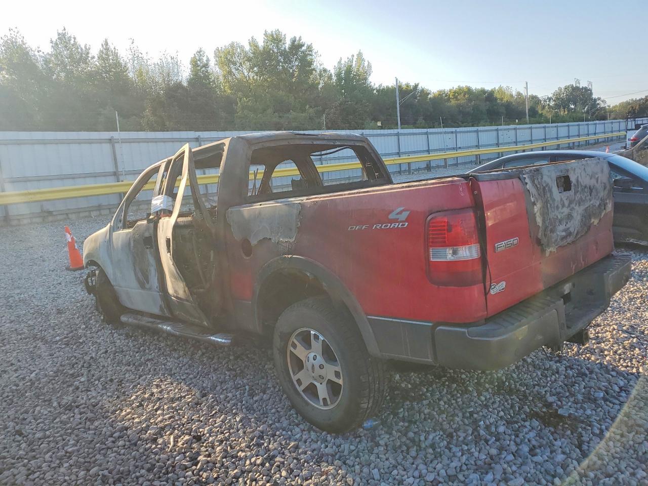 2004 FORD F150 SUPERCREW — Фото 2 из 11