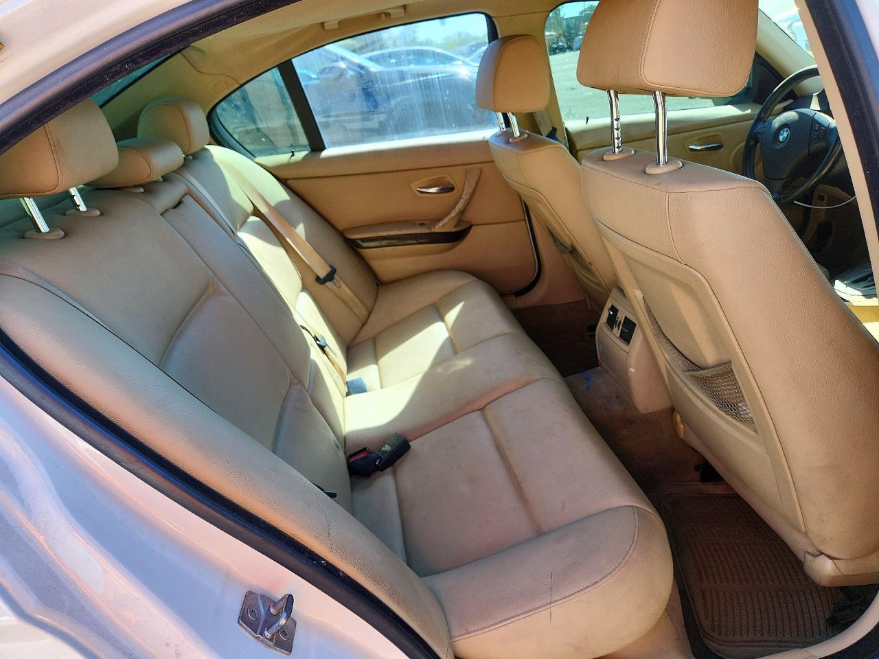 2009 BMW 328 I — Фото 10 из 13
