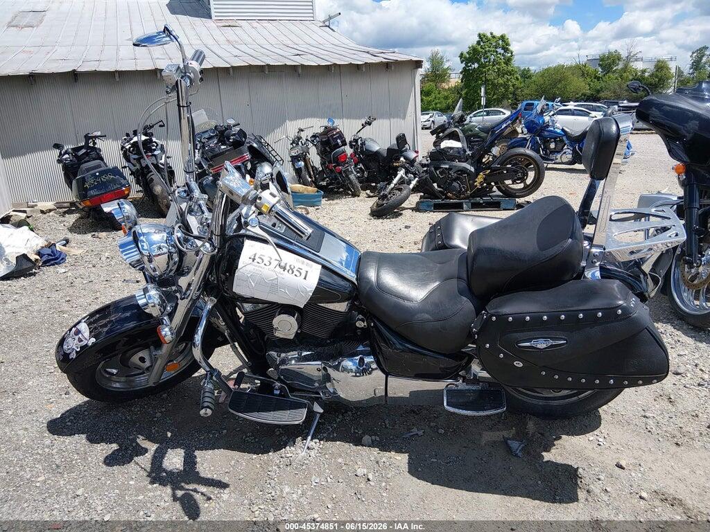 JS1VY51A0Y2104050 2000 SUZUKI VL1500 photo no. 12
