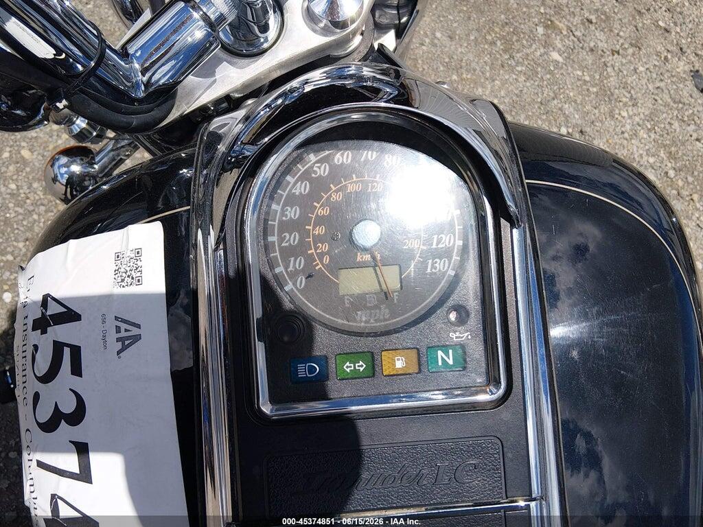 JS1VY51A0Y2104050 2000 SUZUKI VL1500 photo no. 7