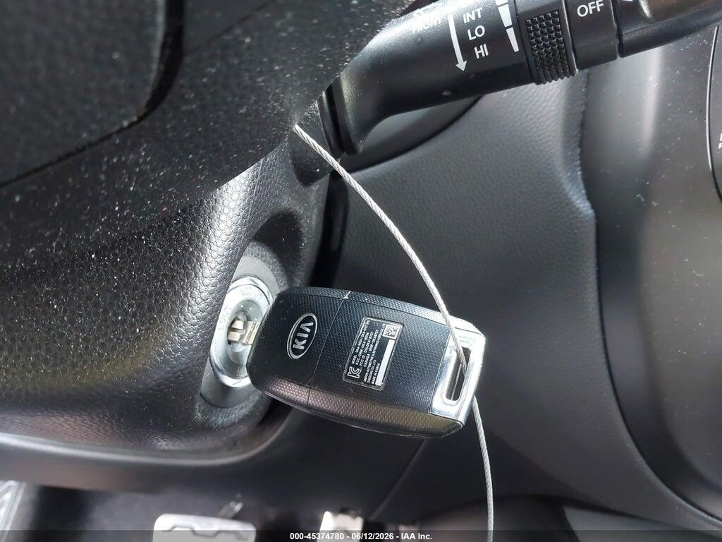 KNDJN2A24E7064252 2014 KIA SOUL photo no. 11
