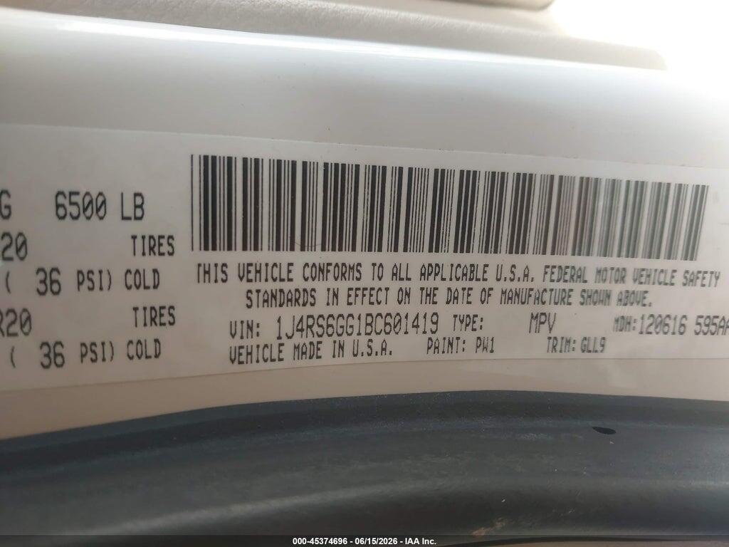 1J4RS6GG1BC601419 2011 JEEP GRAND CHEROKEE photo no. 9