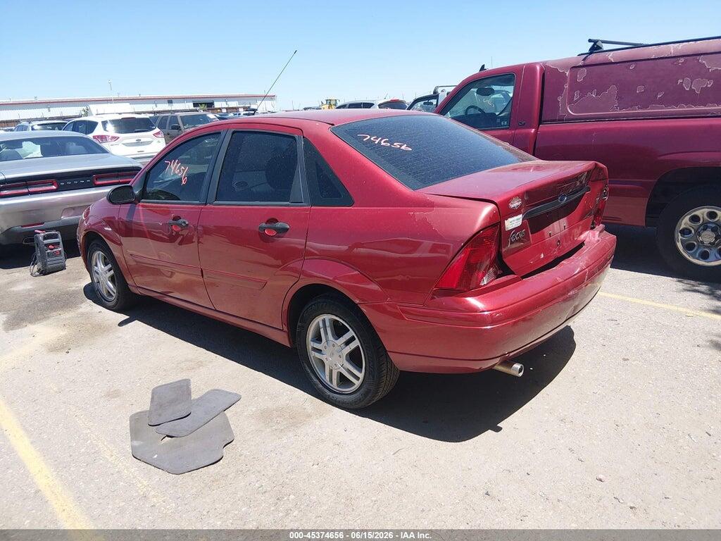 1FAFP34314W123519 2004 FORD FOCUS photo no. 3