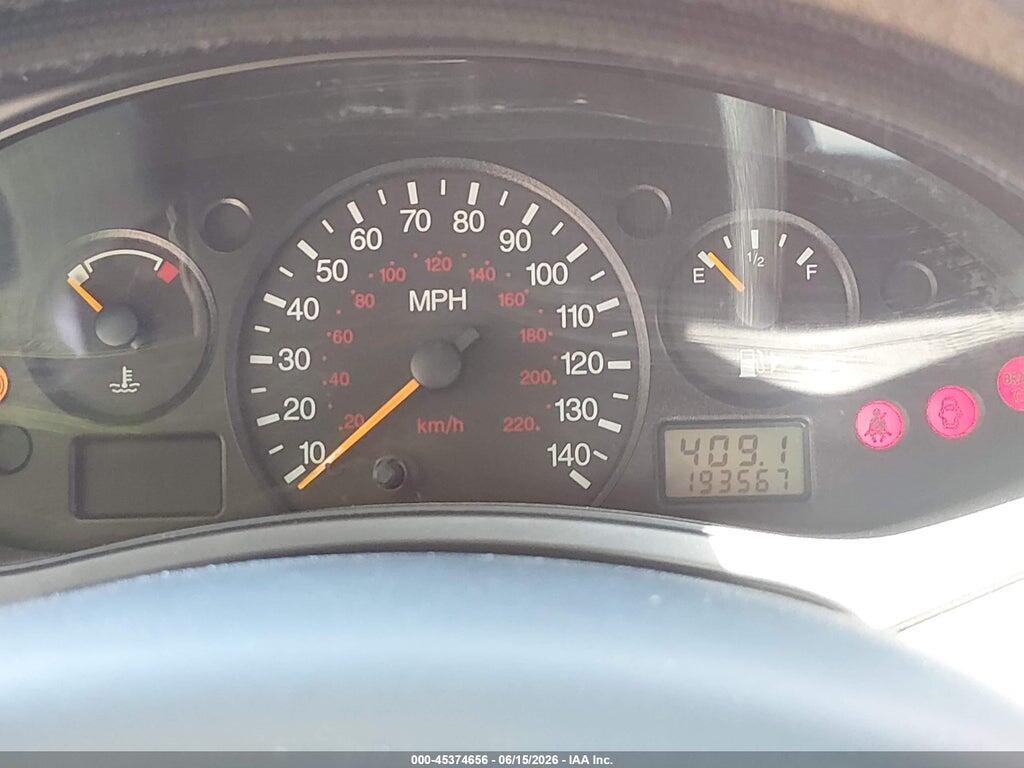 1FAFP34314W123519 2004 FORD FOCUS photo no. 7