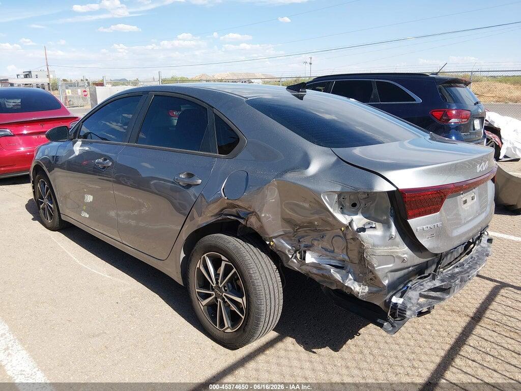 3KPF24AD7PE557065 2023 KIA FORTE photo no. 3