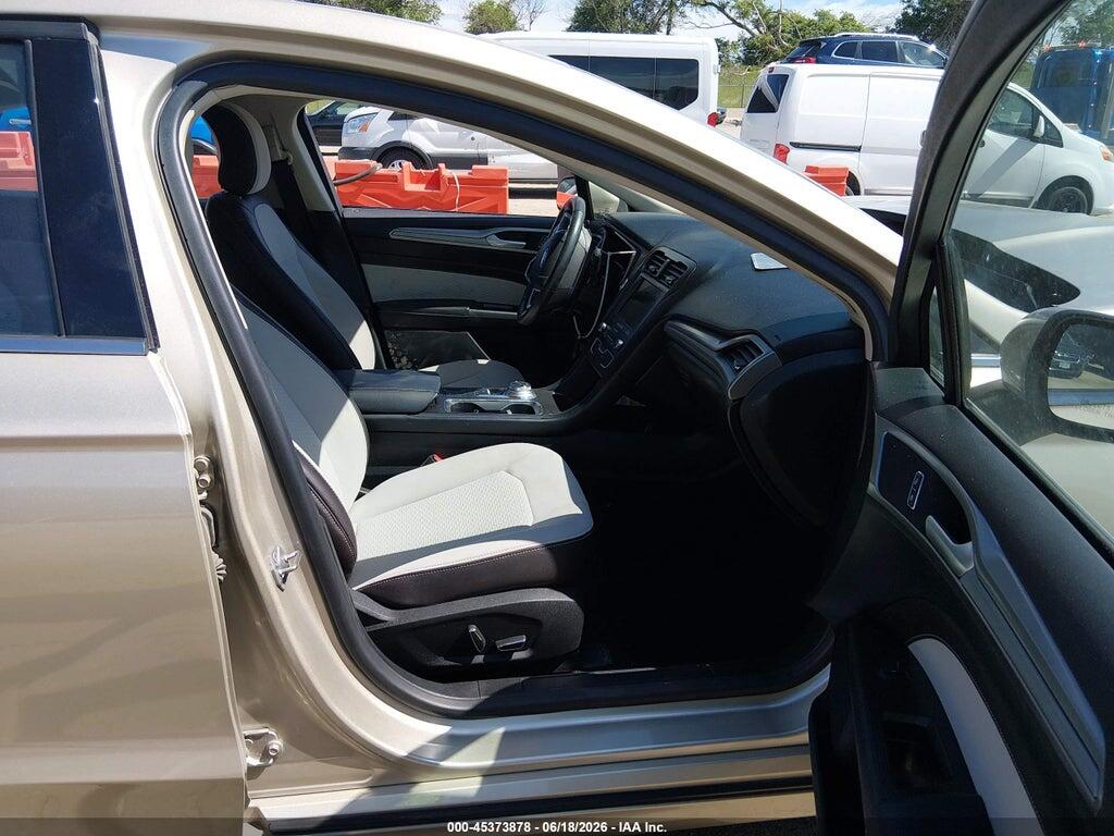 3FA6P0HDXKR283786 2019 FORD FUSION photo no. 5