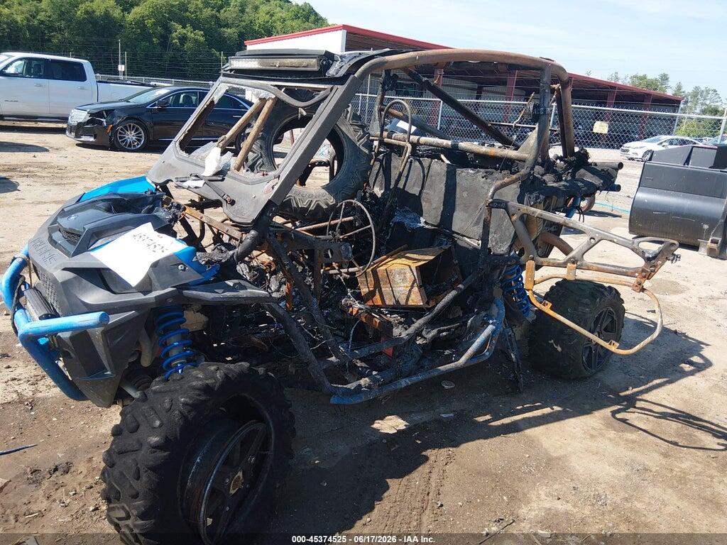 3NSVDE921JF948825 2018 POLARIS RZR photo no. 2