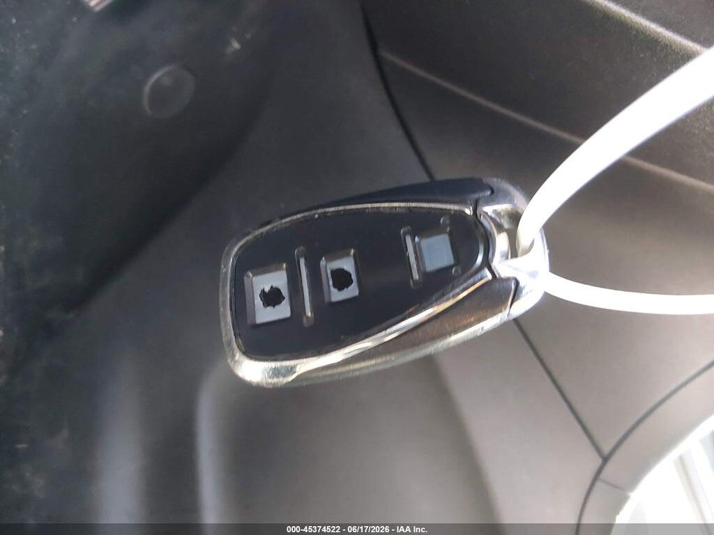 2GNAXHEV5J6225856 2018 CHEVROLET EQUINOX photo no. 11