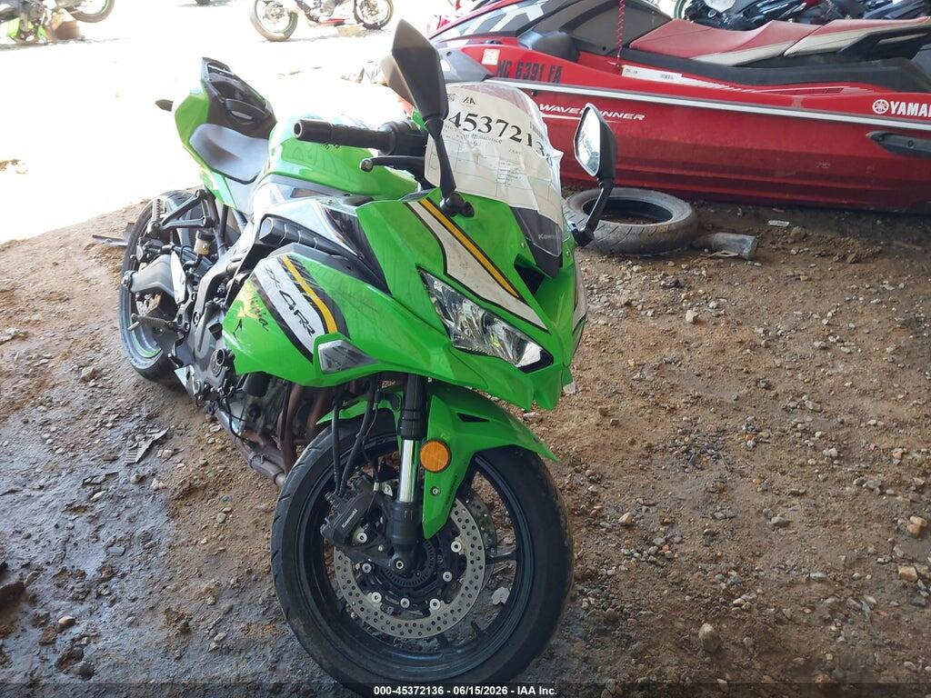 ML5ZXCS16SDA42630 2025 KAWASAKI ZX400 photo no. 1