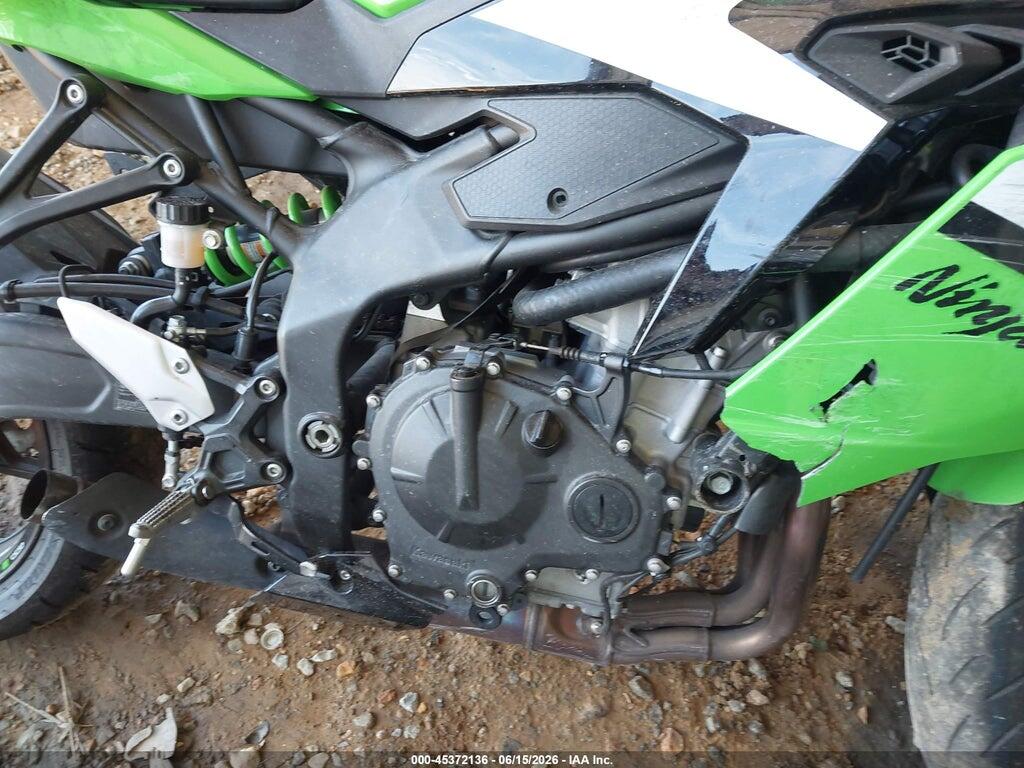 ML5ZXCS16SDA42630 2025 KAWASAKI ZX400 photo no. 8