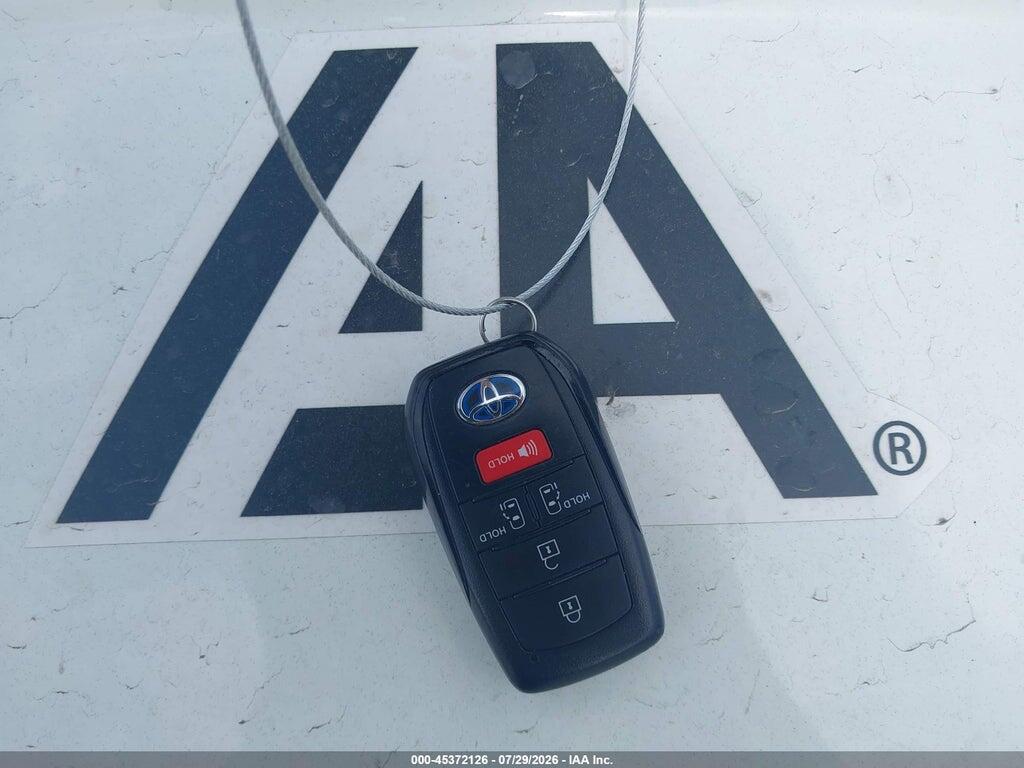 5TDKRKECXSS260144 2025 TOYOTA SIENNA photo no. 11