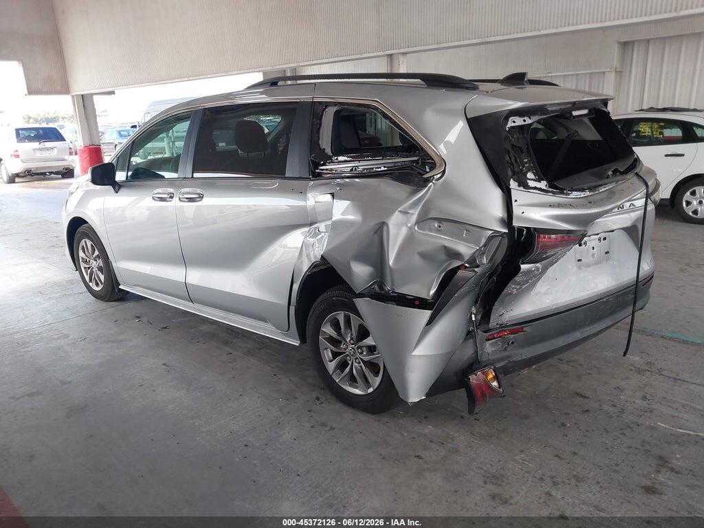 5TDKRKECXSS260144 2025 TOYOTA SIENNA photo no. 3