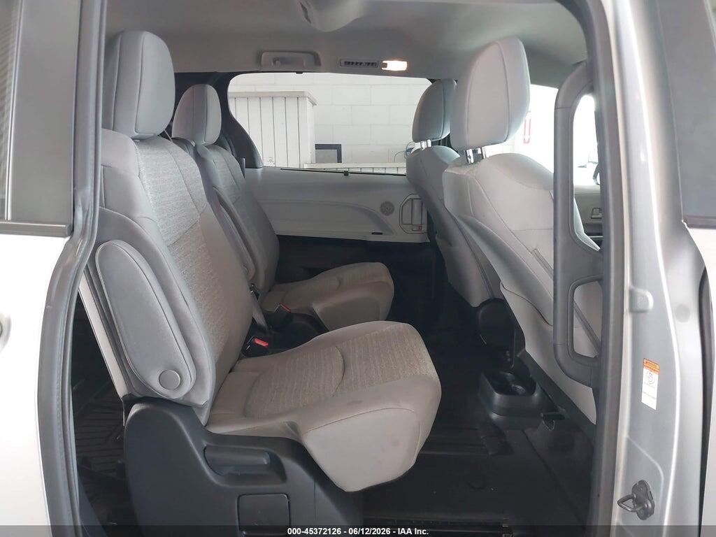 5TDKRKECXSS260144 2025 TOYOTA SIENNA photo no. 8