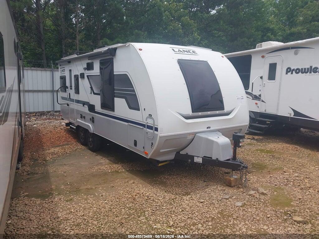 56YTT202XPL334384 2023 LANCE LANCE CAMPER photo no. 1