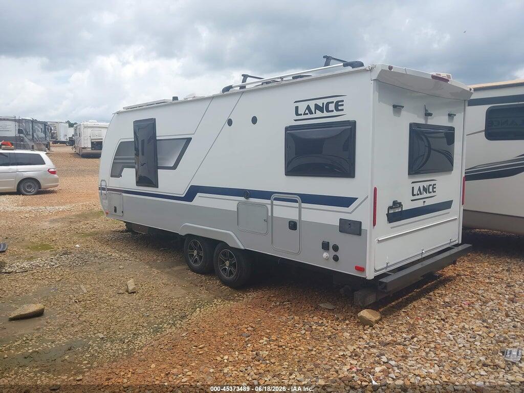 56YTT202XPL334384 2023 LANCE LANCE CAMPER photo no. 3