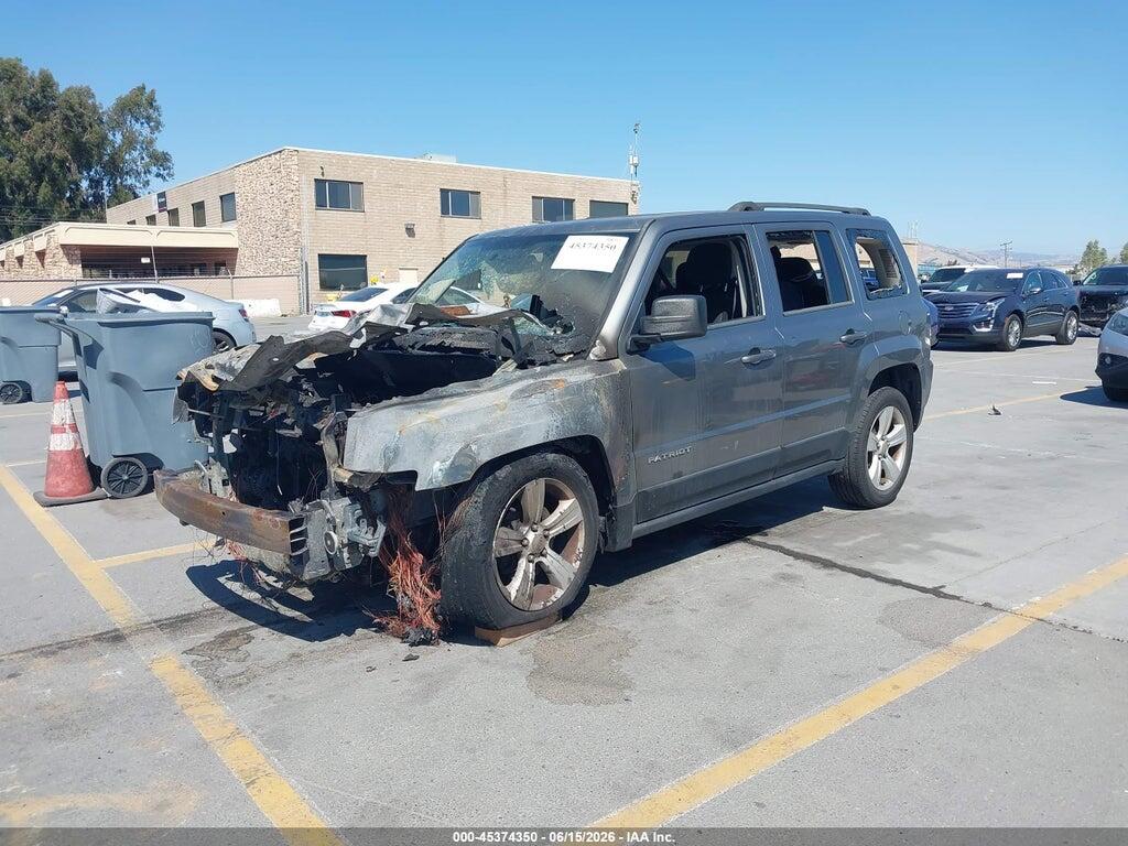 1C4NJPFBXDD181286 2013 JEEP PATRIOT photo no. 2