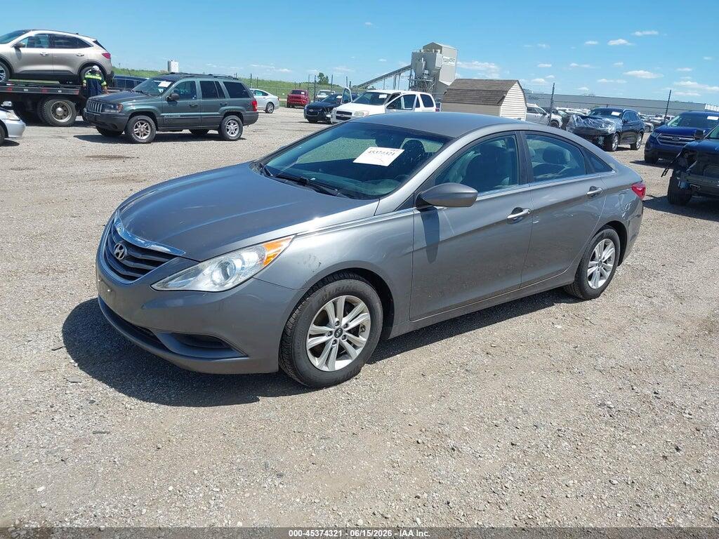 5NPEB4AC8DH699841 2013 HYUNDAI SONATA photo no. 2