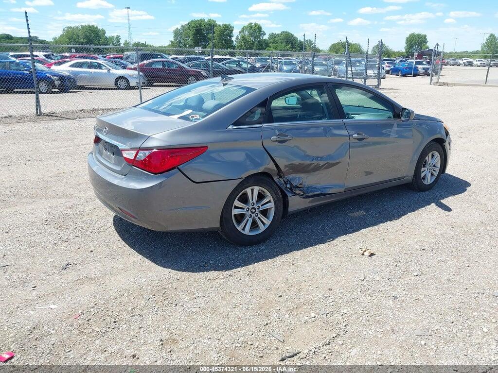 5NPEB4AC8DH699841 2013 HYUNDAI SONATA photo no. 4