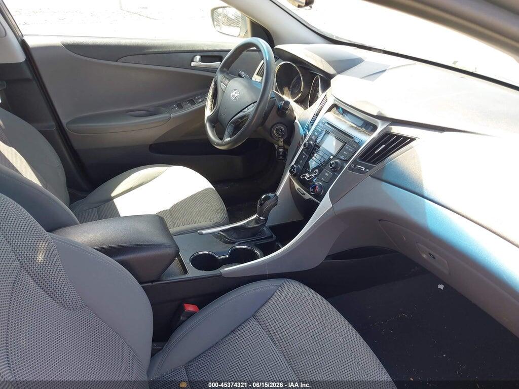 5NPEB4AC8DH699841 2013 HYUNDAI SONATA photo no. 5