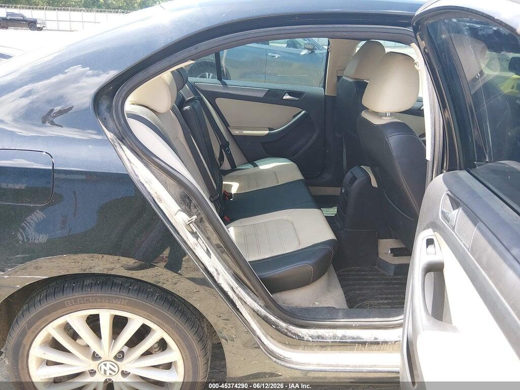 3VWLP7AJ2DM236089 2013 VOLKSWAGEN JETTA photo no. 8