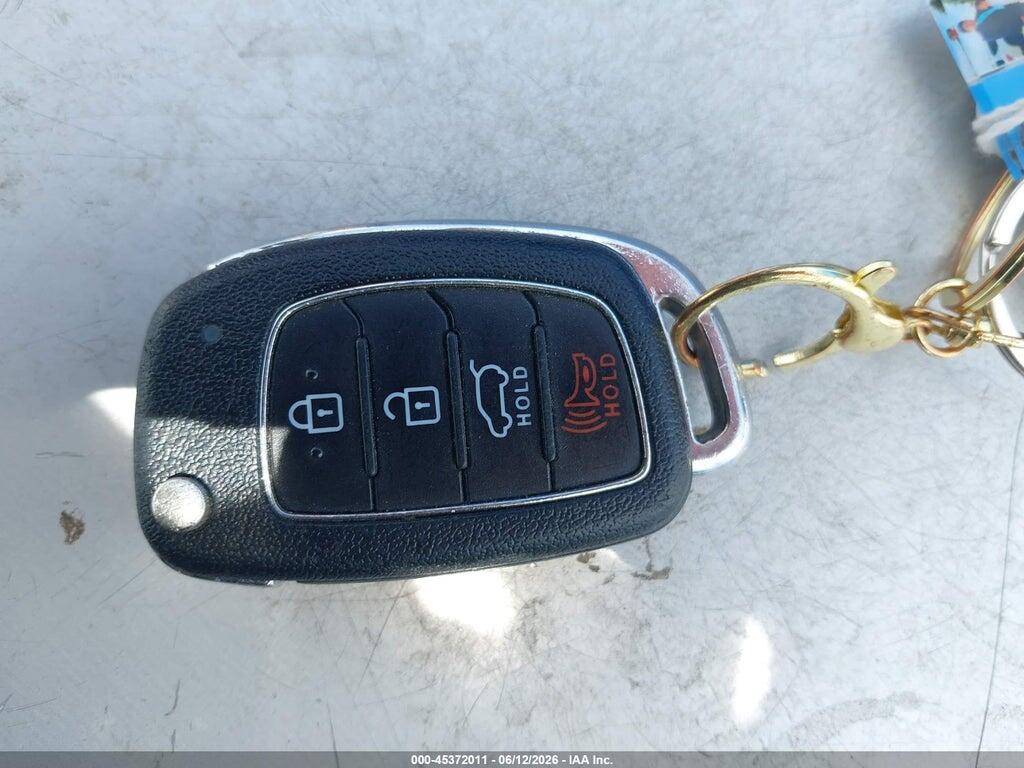 KM8J33A42GU069799 2016 HYUNDAI TUCSON photo no. 11