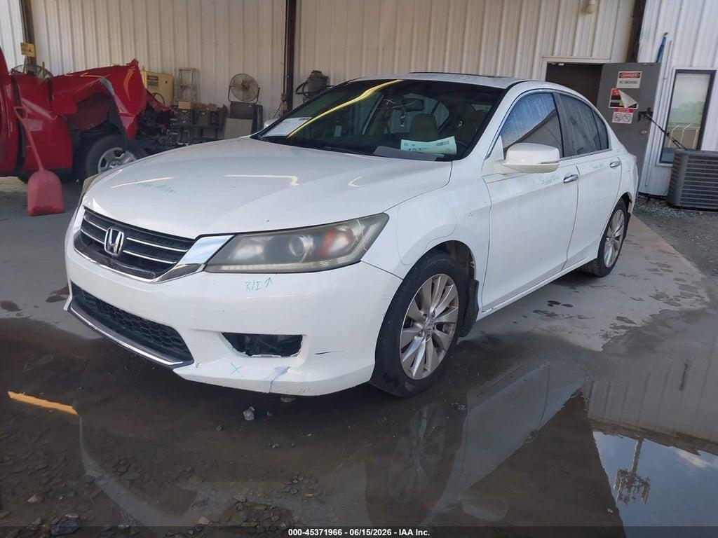 1HGCR2F85DA095152 2013 HONDA ACCORD photo no. 2