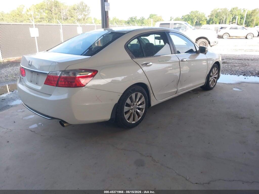 1HGCR2F85DA095152 2013 HONDA ACCORD photo no. 4