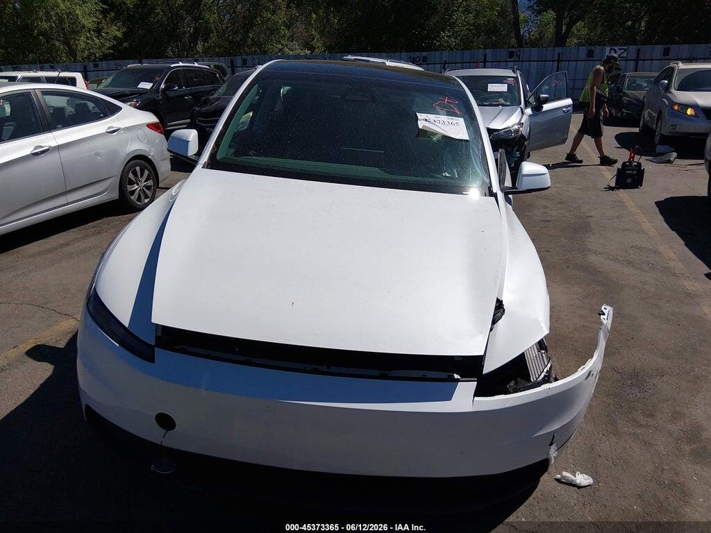 7SAYGDEEXTA662135 2026 TESLA MODEL Y photo no. 10