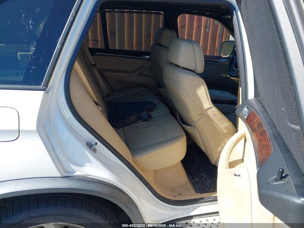 5UXZV8C57BL419770 2011 BMW X5 photo no. 8